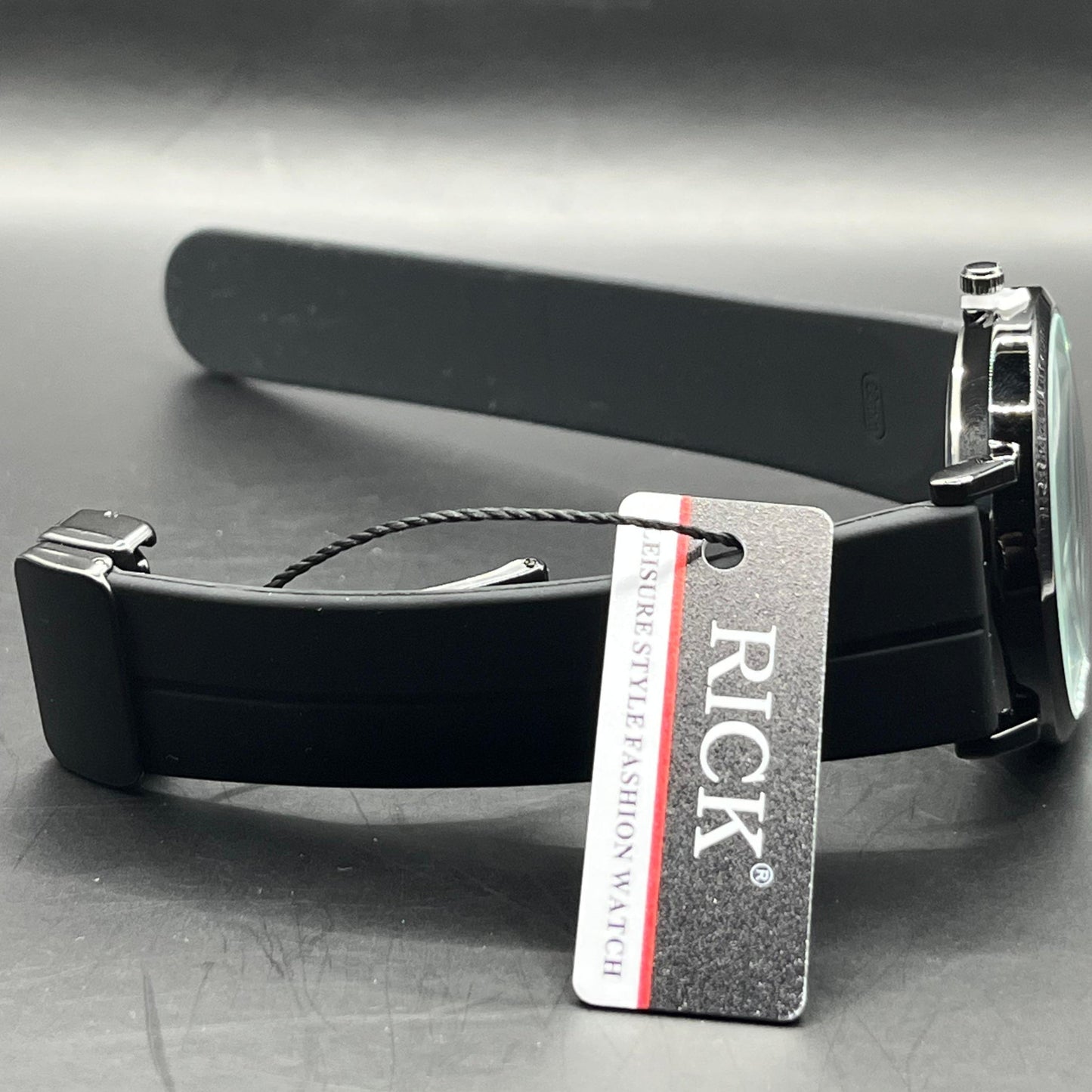 Rick Minimalist Analog Watch – Dual Variant Collection