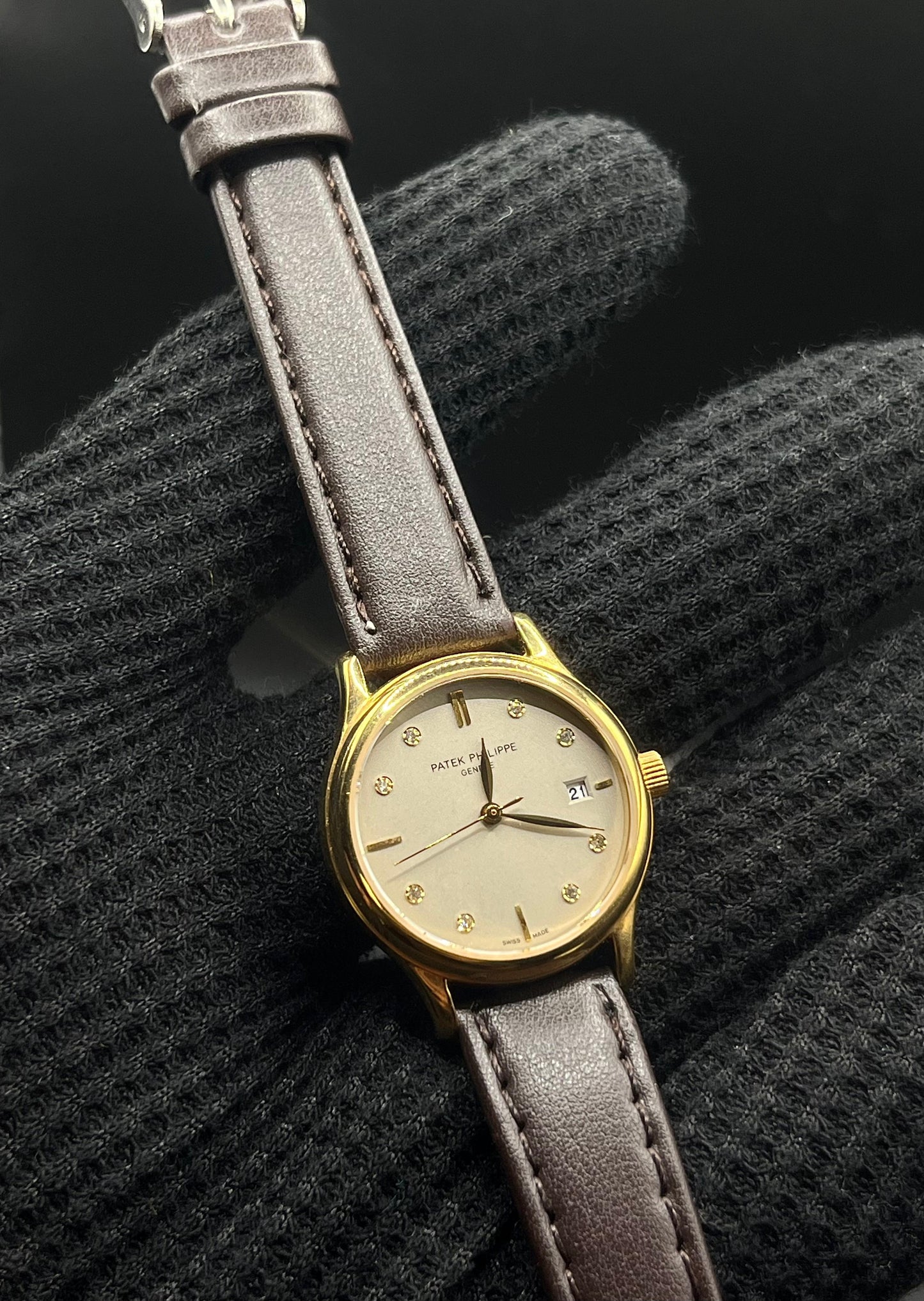 Patek Philippe Women Leather Strap Watch