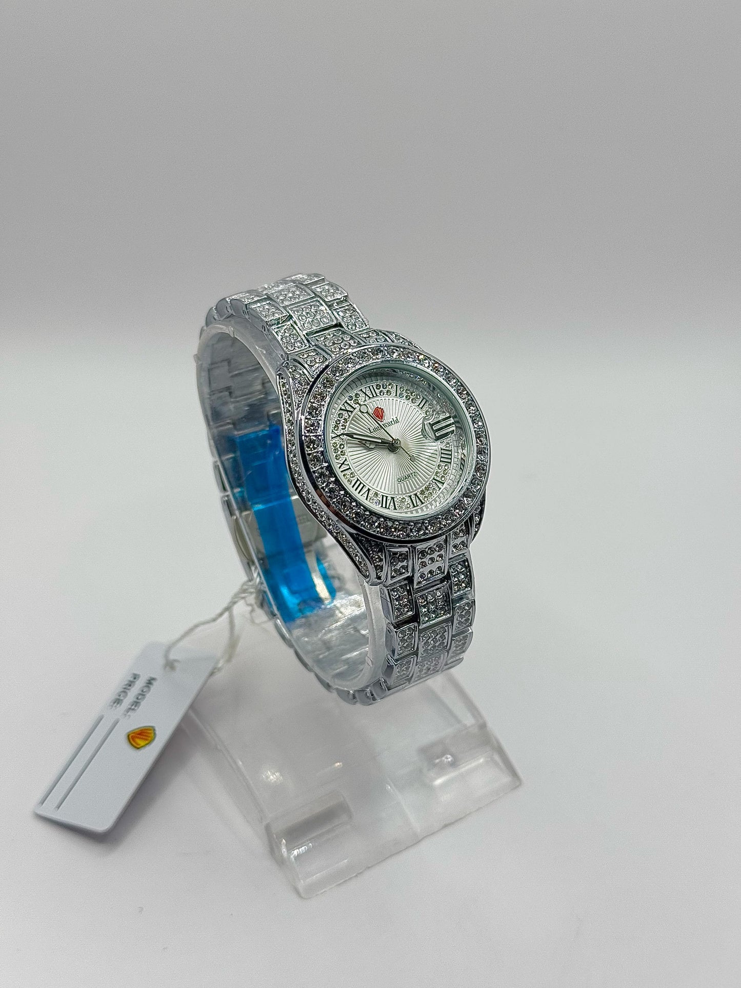 Lookworld Women’s Luxury Iced Out Watch